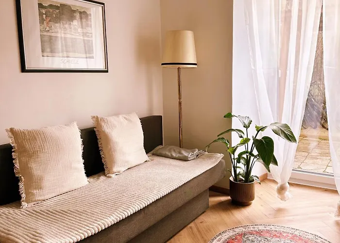 Apartment Altbaucharme Direkt Im Zentrum Graz