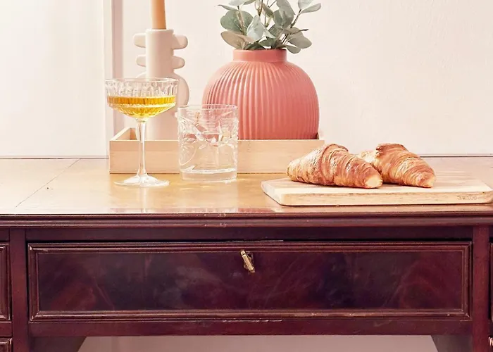 Altbaucharme Direkt Im Zentrum Apartment *